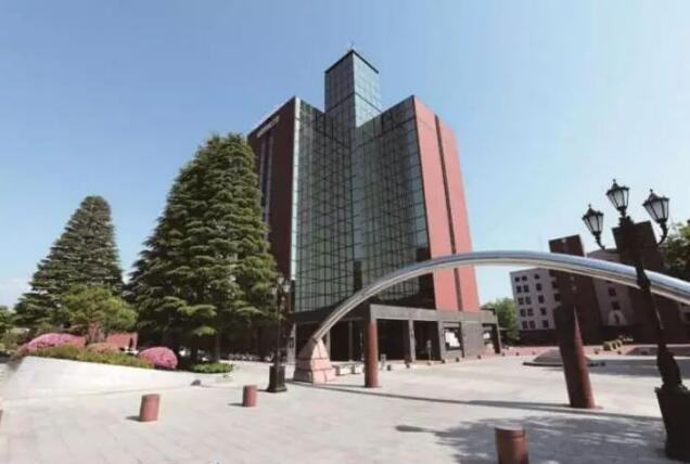 引路留学推荐名额日本山梨学院大学本科/硕士！